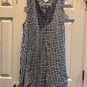 Crown & Ivy Black and White Gingham Sleeveless Tunic